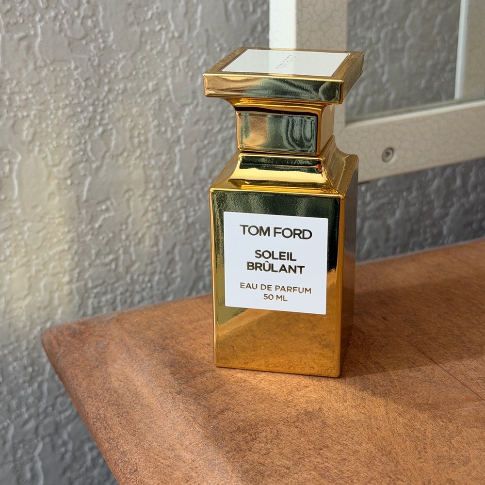 Tom Ford Soleil Brûlant Gold Bottle